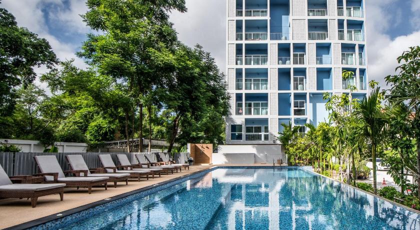 パタヤ DeeProm Pattaya Hotel 3つ星 ホテル 客室