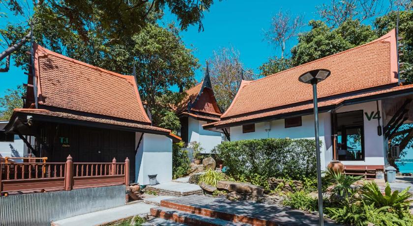 Image of Vimarn Bungalow Garden View 1