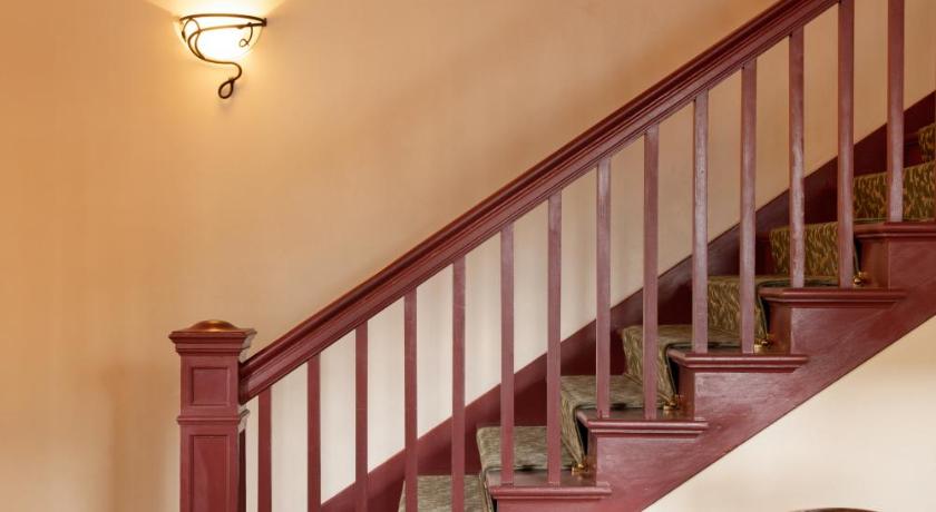 Chamberlin Inn photo