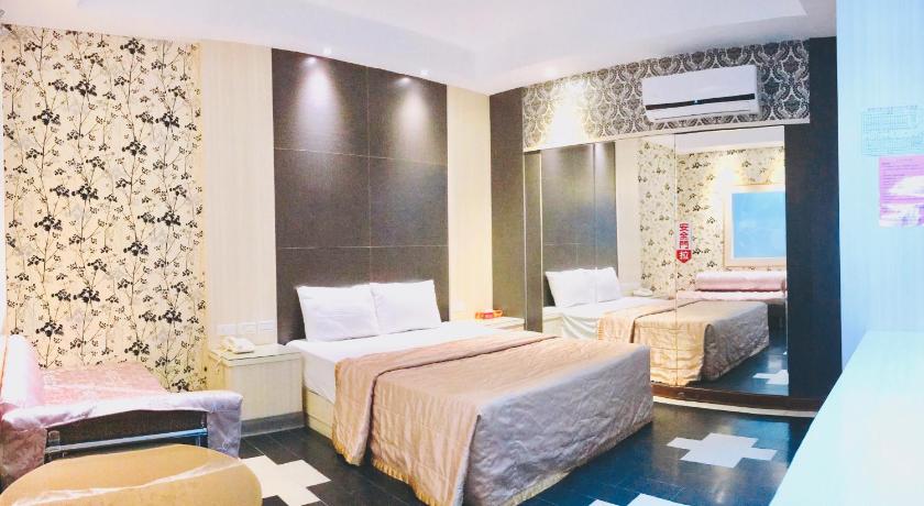 楓情汽車旅館 — Hotel in Pingtung