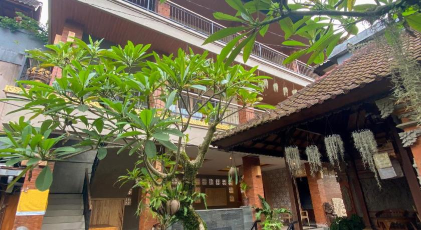 Goutama Homestay photo