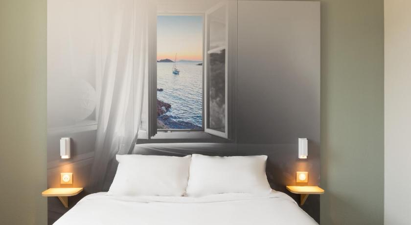 B&amp;B HOTEL Marseille Aeroport Saint-Victoret — Hotel in Saint-Victoret