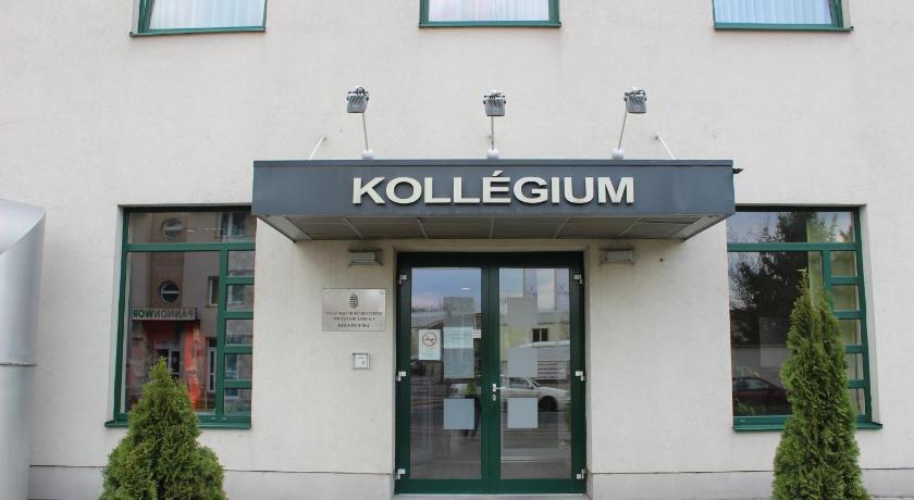 More about Famulus Kollegium