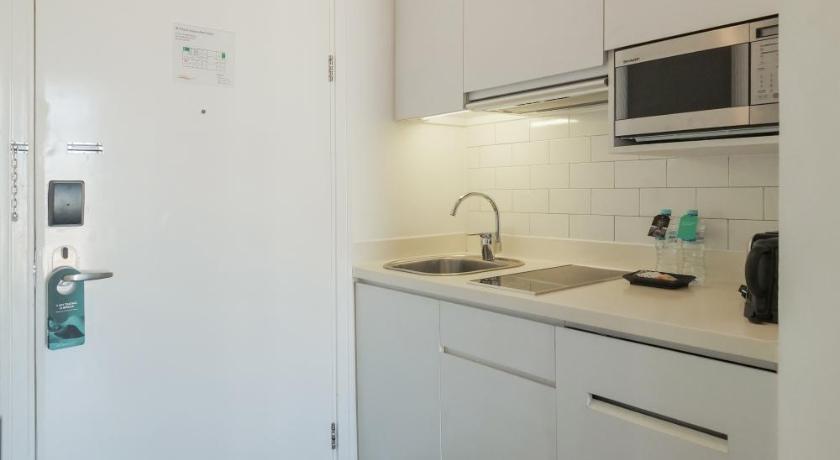 Image of Studio Twin Bed 13