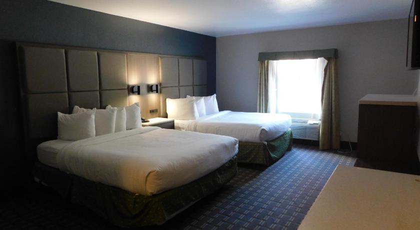 Image of 2 Queen Beds Accessible Non-Smoking 1