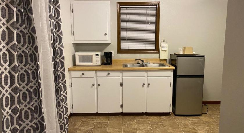 Rockwood Resort Motel photo