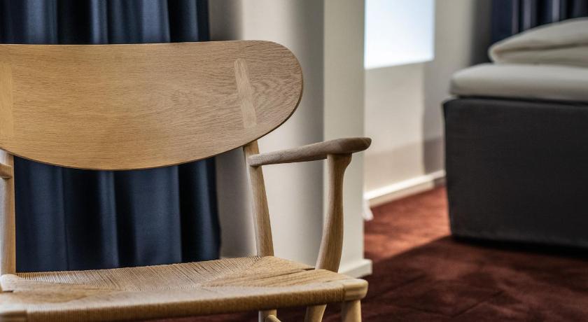 Image of Junior Suite 14