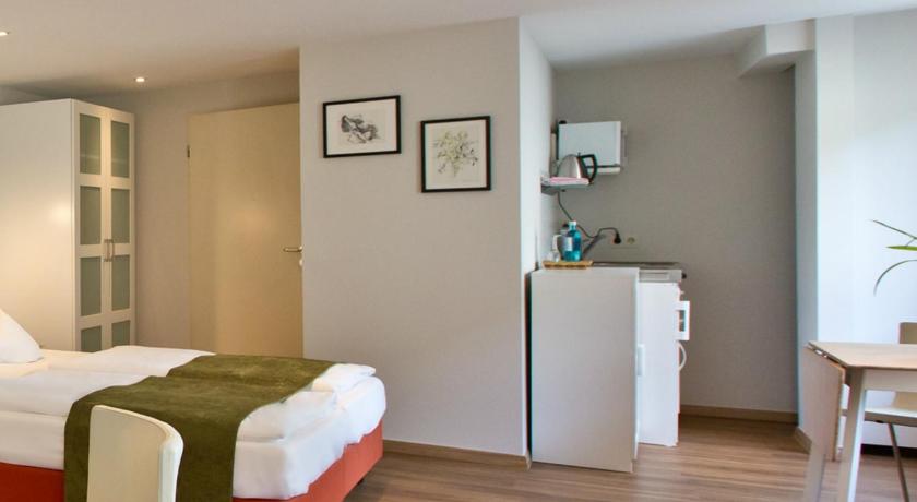 Hotel Deutscher Hof photo