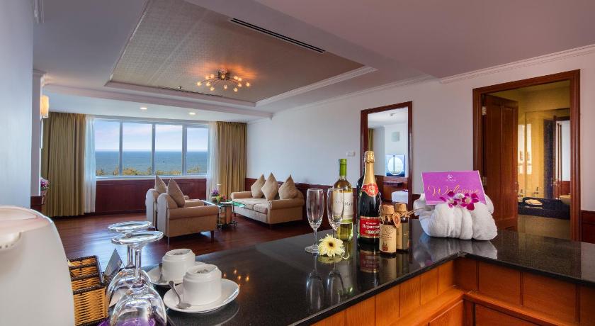 Image of Junior Suite Seaview 8
