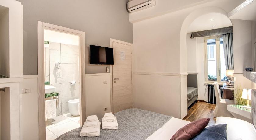 Image of Superior Double Room 15