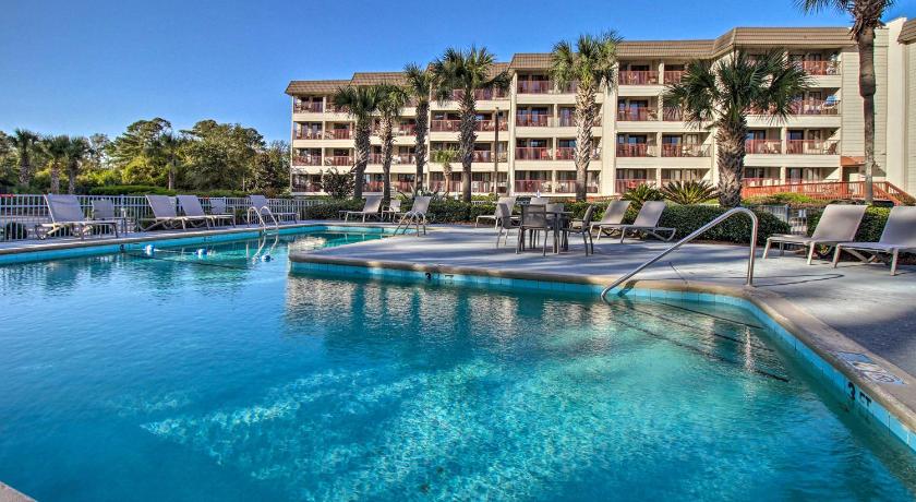 Hilton Head Island Condo - Walk to Pool and Beach! photo