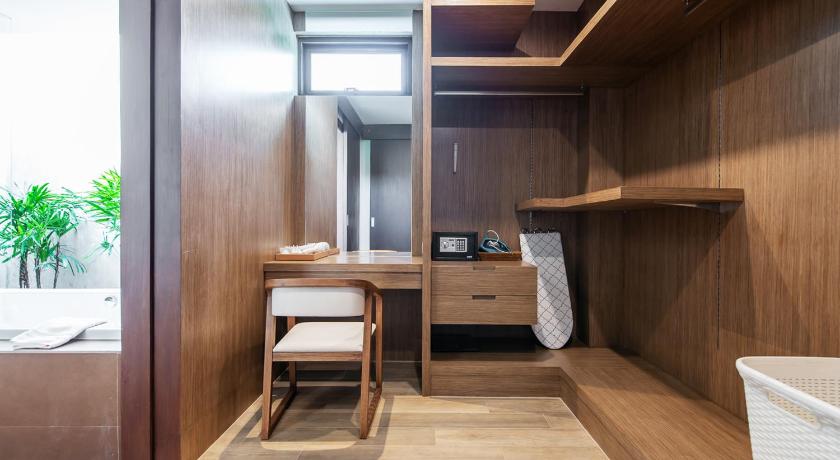 Image of Three-Bedroom Villa 74