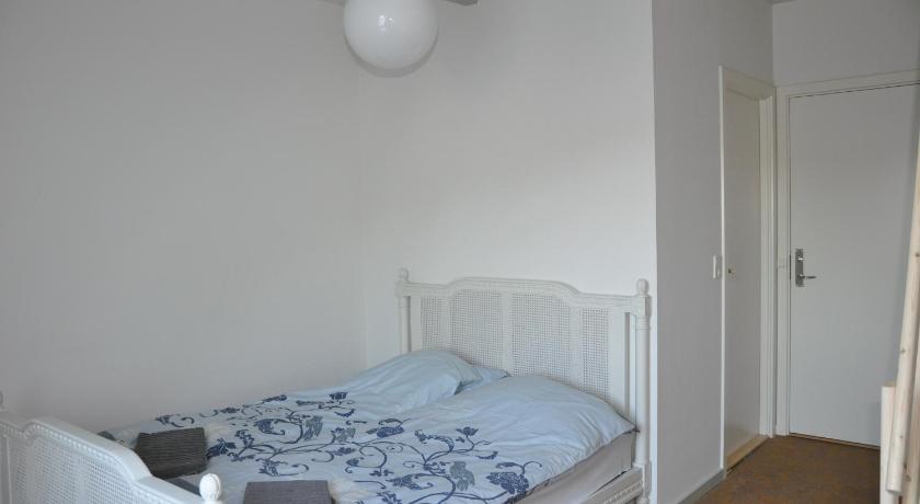 Image of Quadruple Room 8