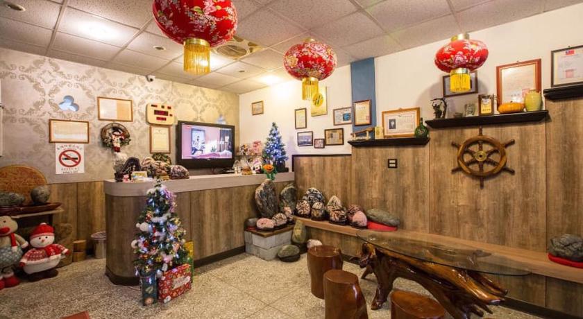Gui Ren Sha Cheng Guest House — Hotel in Taitung