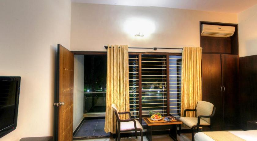 Kings Resort and Spa Chamarajanagar photo
