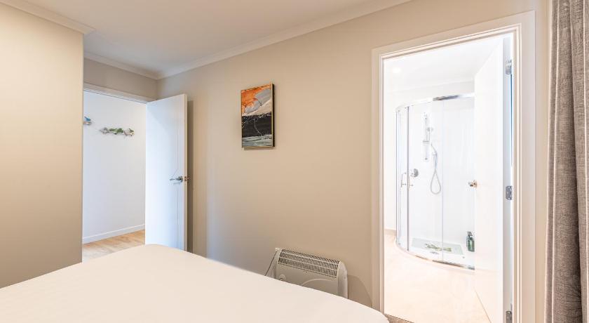 33 Star Apartment photo