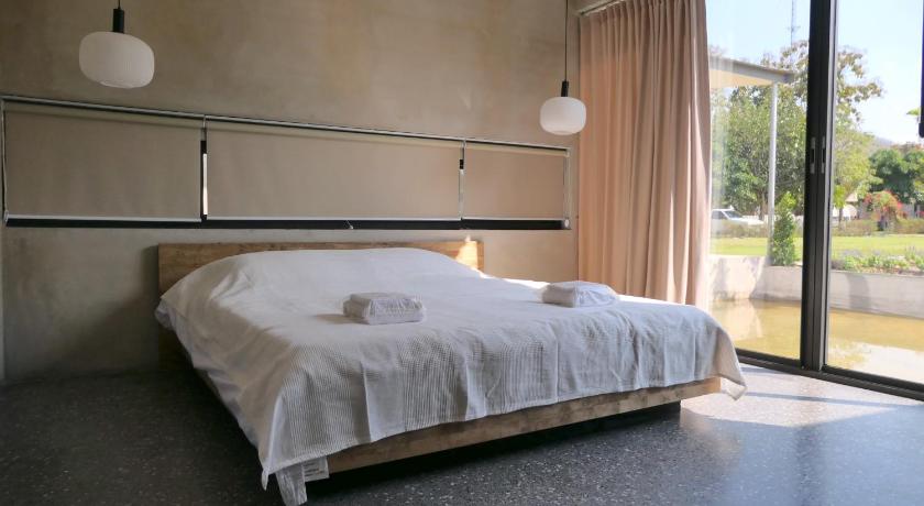 Image of Deluxe Family Room 0