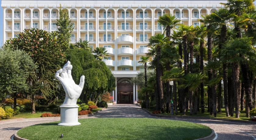 Abano Grand Hotel — Hotel in Abano Terme