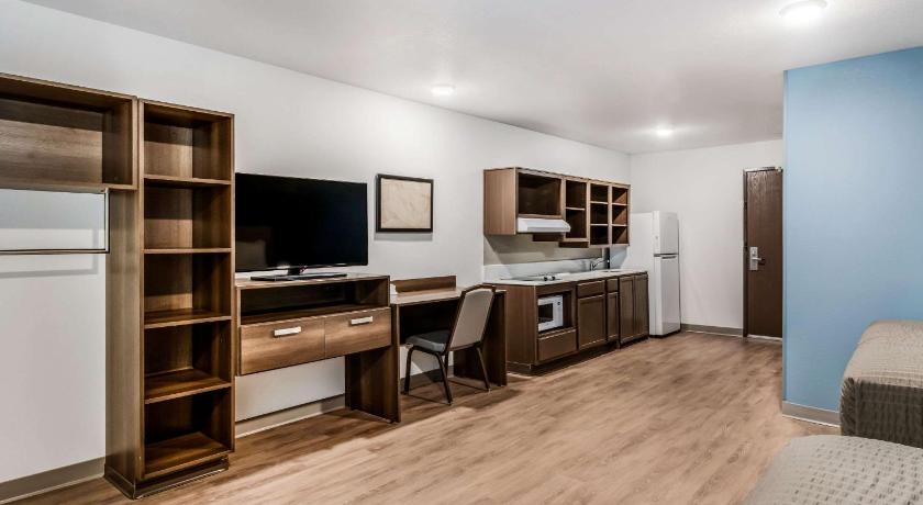 シャルロット (NC) WoodSpring Suites Charlotte - University Research Park 宿泊施設 眺望