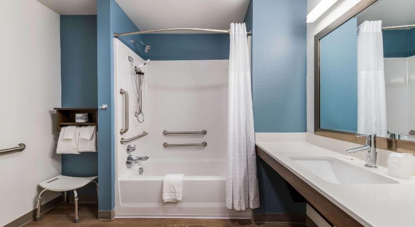 WoodSpring Suites Charlotte - University Research Park photo