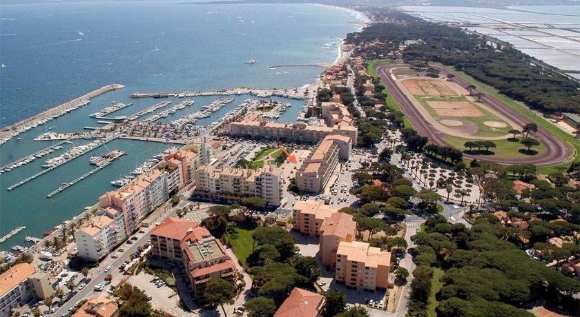 Holidays Hyères - image 2
