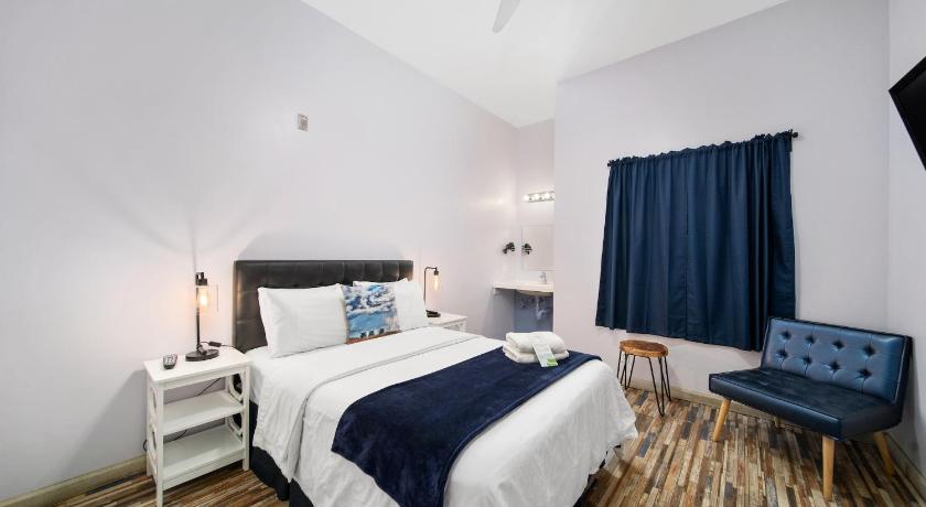 Image of Double Room Accessible 1