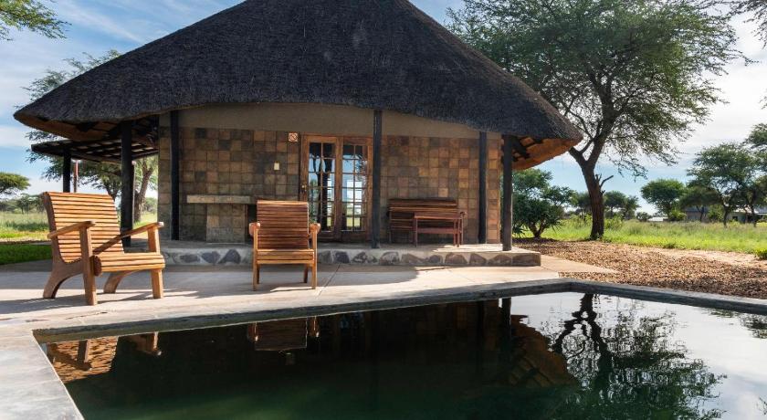 Africa Awaits Lodge & Safaris photo