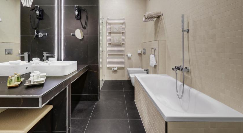 Hotel Aleksander Medical & SPA photo