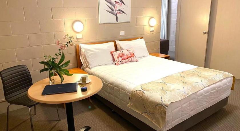 Image of Two-Bedroom Suite 0