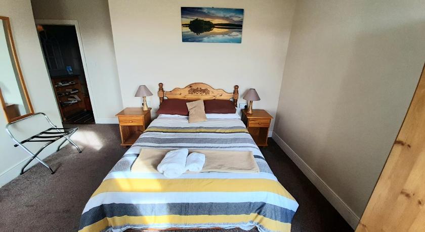 Rathmore House Bed & Breakfast