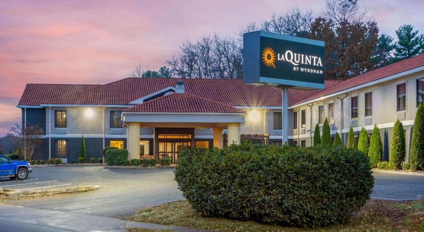 La Quinta Inn & Suites by Wyndham Radford