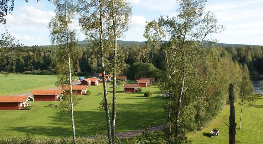 Ratt o Roder Stugby &amp; Konferens — Hotel in Djuras