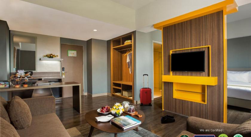 Foto Suite dengan Pemandangan Kota (Suite with City View) 3