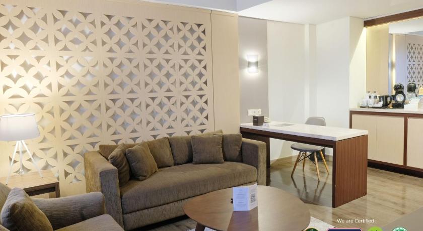 Foto Suite dengan Pemandangan Kota (Suite with City View) 7