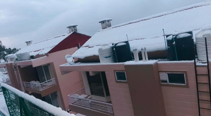 amravati resort photo