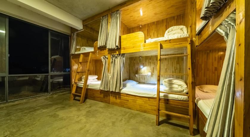 Image of 6-Bed Dormitory -- Female Only 9