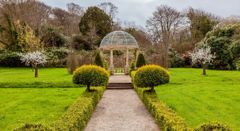 Ballyseede Castle