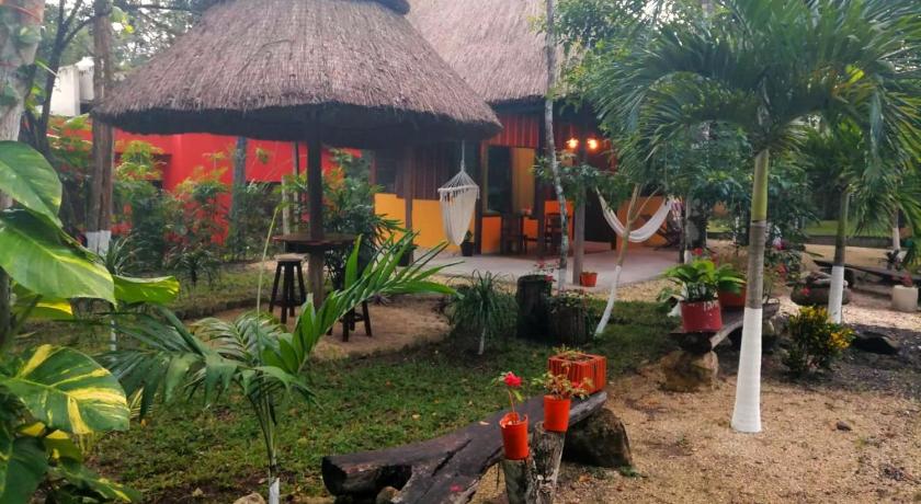 Hotel "Casa Las Lolas" — Hotel in Xpujil