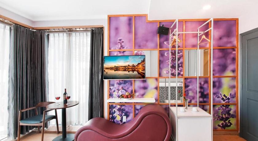 Image of Deluxe Room 1