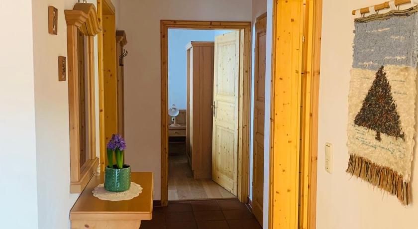 Image of Apartment with Bathroom 13