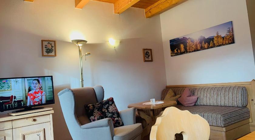 Image of Apartment with Bathroom 9