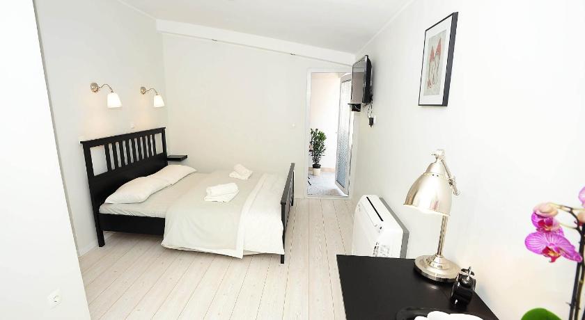 City Class Accommodation — Hotel in Zadar