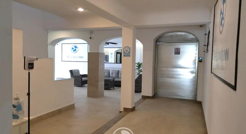 Pelicano Inn Playa del Carmen - Beachfront Hotel photo