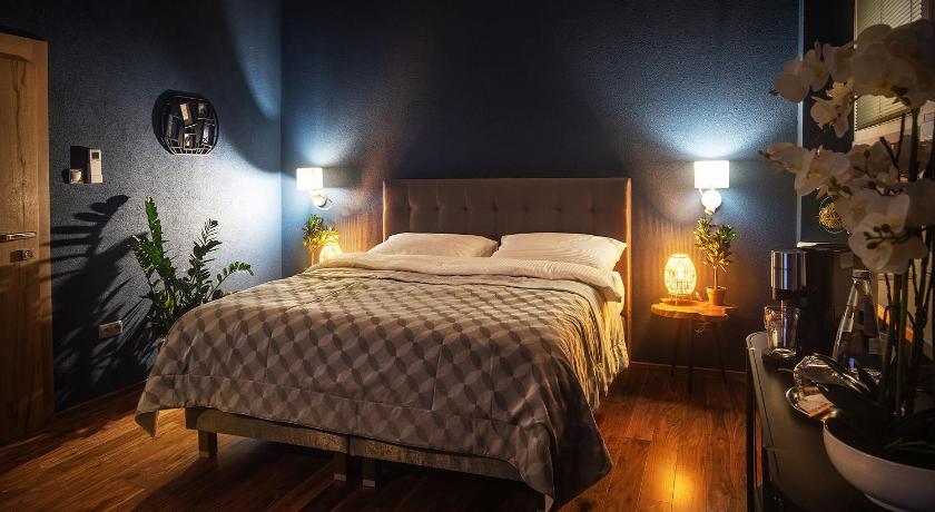 LOTUS APARTMENTS photo