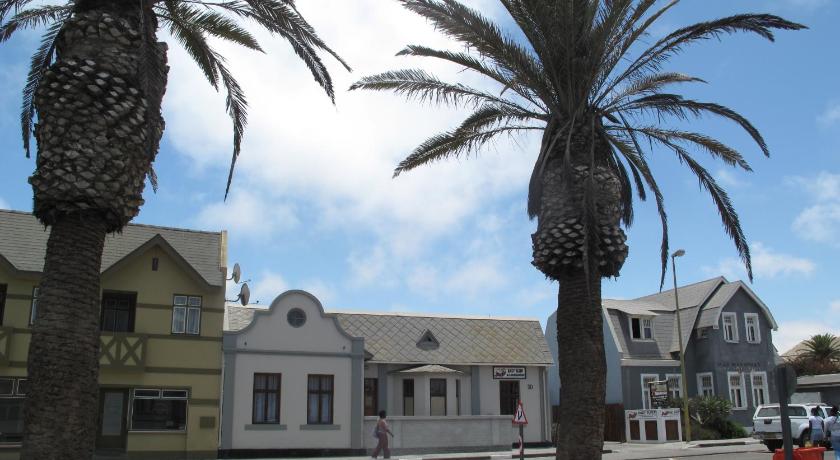 Eazy Sleep Accommodation — Hotel in Swakopmund