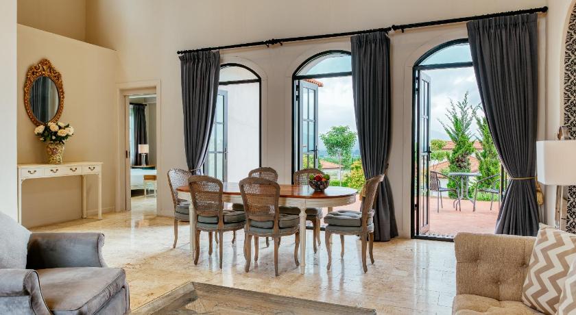 รูปของพูล วิลลา 3 ห้องนอน (3 Bedroom Pool Villa) 12