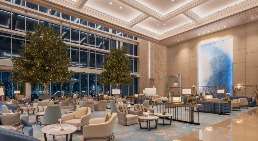 Address Beach Resort - image 7