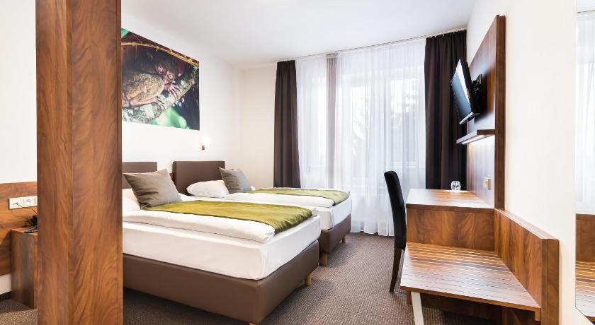 รูปของPlus Double or Twin Room 13