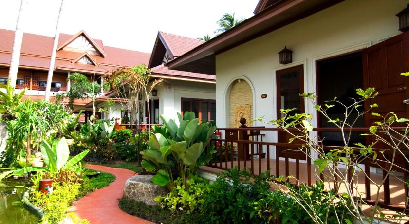 Image of Deluxe Jacuzzi Villa 1