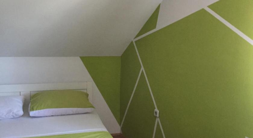 Image of Deluxe Quadruple Room 7